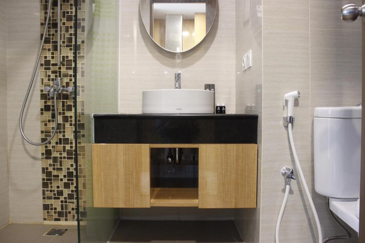 Deluxe 2br At The Kosambi By Travelio Apartemen